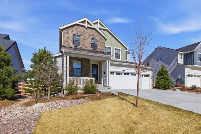 Foto del edificio - Spacious 4-Bedroom, 2.5 Baths in Elizabeth, CO