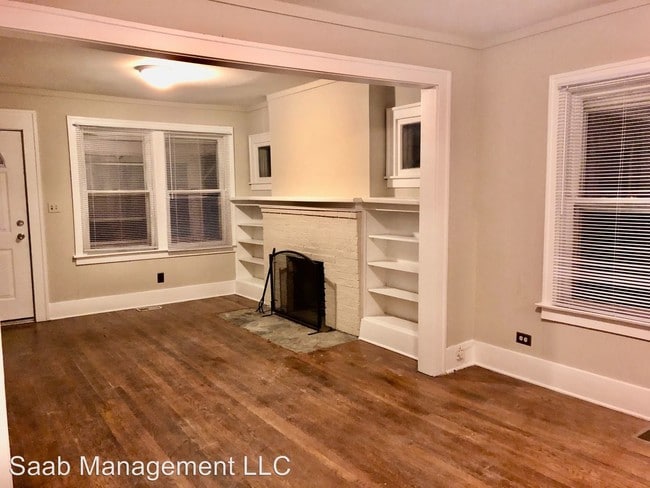 Building Photo - 2 br, 1 bath House - 201 ACADEMY LOWER