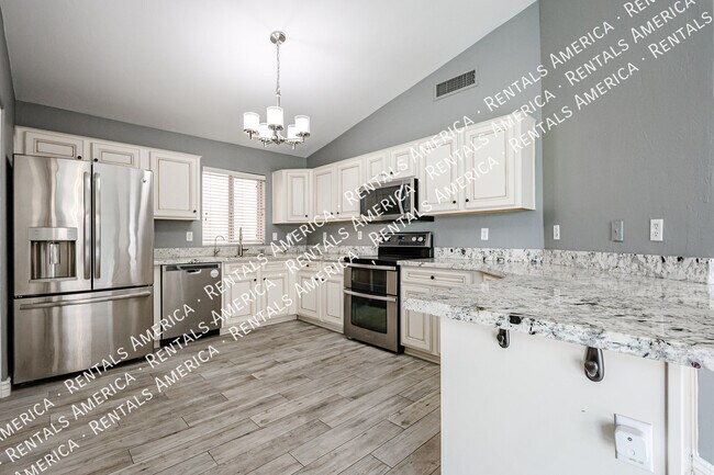 Foto del edificio - 4524 E Glenhaven Dr