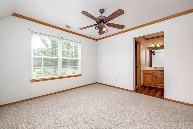 Foto del edificio - 9763 E Plentywood Rd