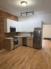 Building Photo - 291 Himrod St