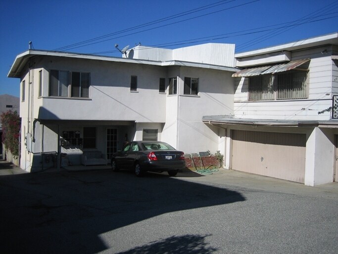 Primary Photo - 439 S New Ave