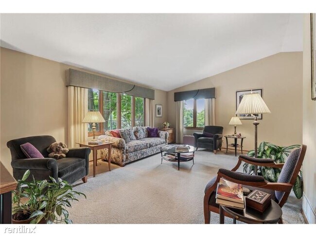 Building Photo - 3 br, 3 bath House - 3393 Chandler Road