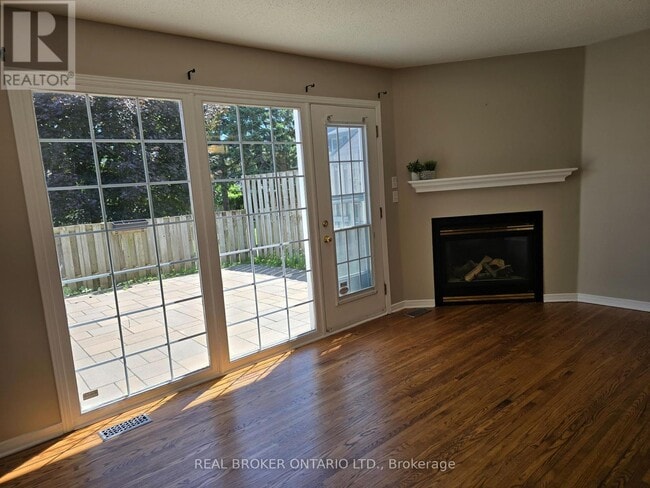 Building Photo - 139 Monterey Dr