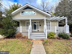 Building Photo - 1907 Luzerne Ave