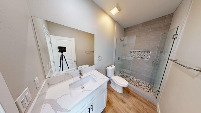 Foto del edificio - 4BD/2BA on 63rd!