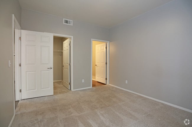 1BR, 1BA - A2 - Promenade at Hunters Glen