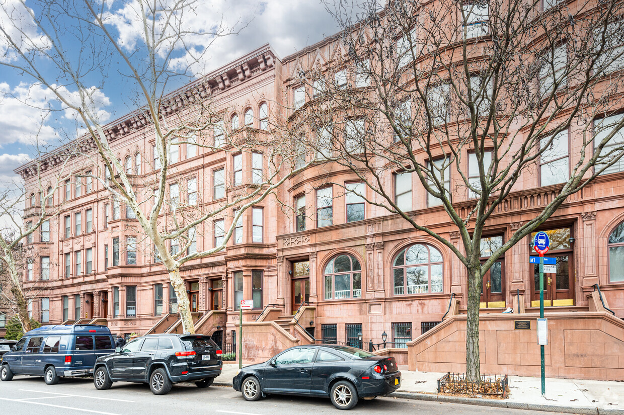 Foto del edificio - Mount Morris Park West