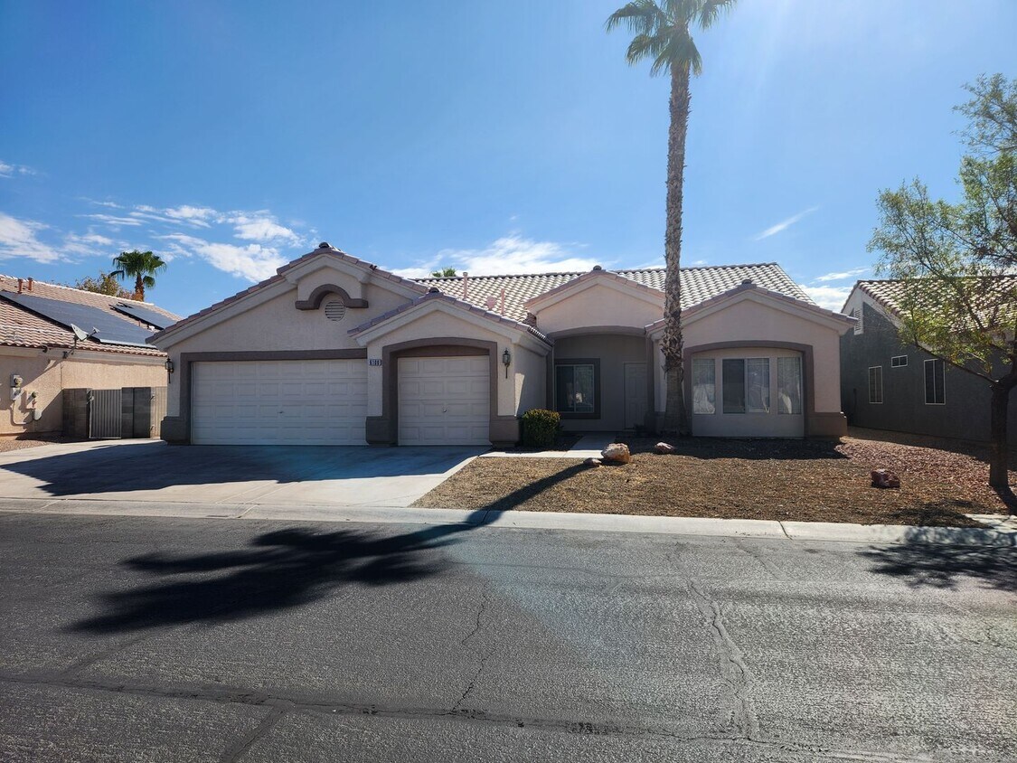 Primary Photo - A Stunning Single-Story Home with Pool and...