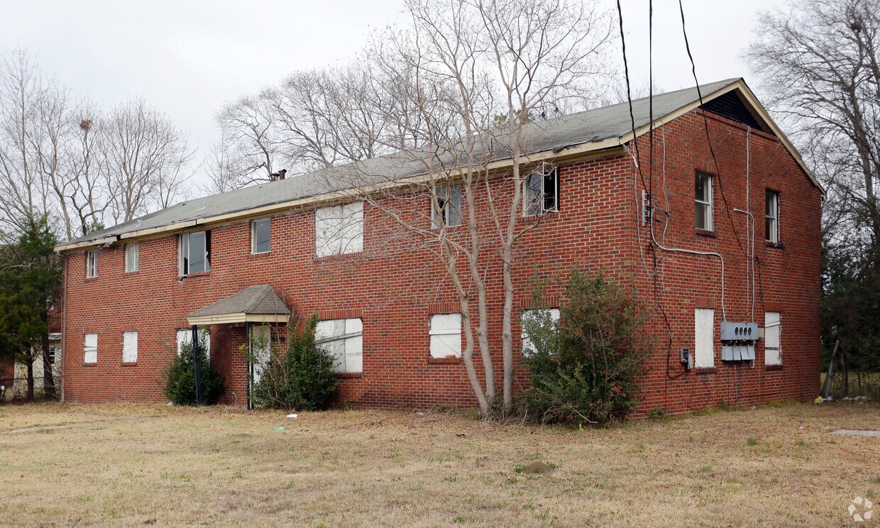 Primary Photo - 607 E Patton Ave