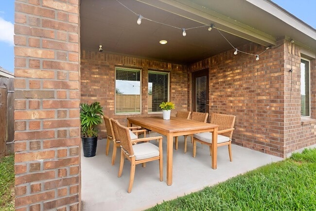Foto del edificio - 3518 Sicily Island Ln