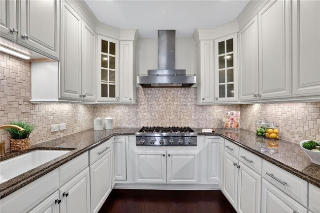 Foto del edificio - 2233 Peachtree Rd