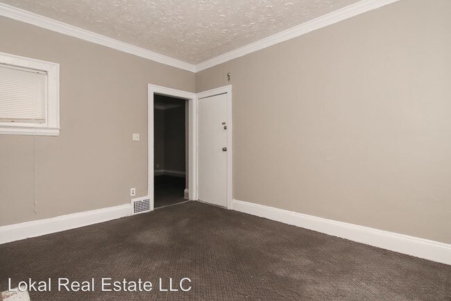 Building Photo - 3367 E 140th St