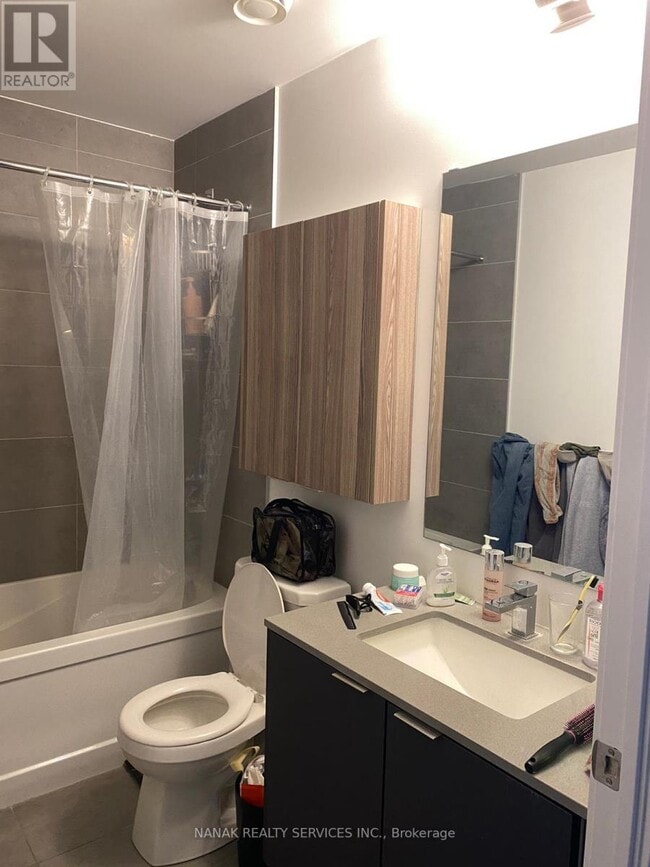 Photo du bâtiment - 8 Tippett Rd