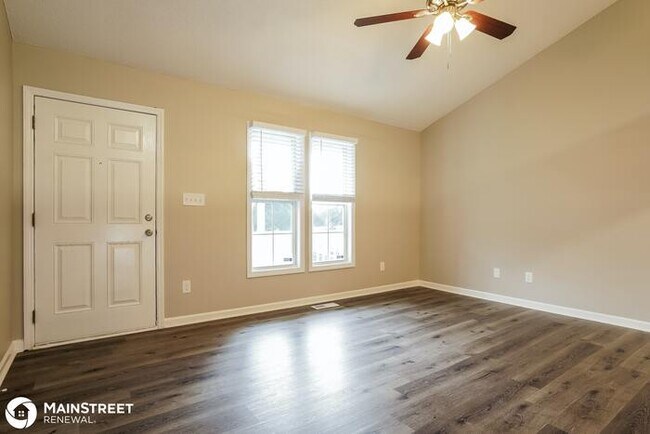 Building Photo - 309 Harmonica Dr