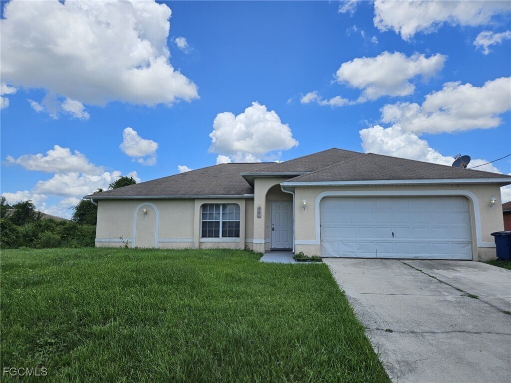 Foto principal - 861 Chantilly St E