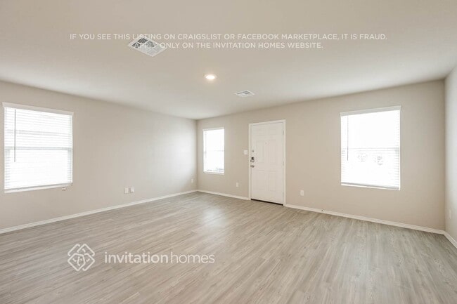 Foto del edificio - 4231 Southton Lk
