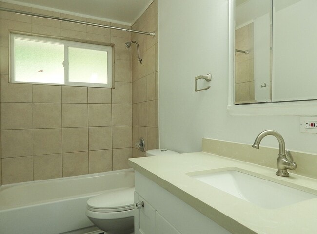 Foto del edificio - 2438 138th Ave SE