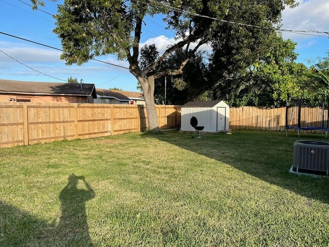 Photo - 1481 NW 2nd St House