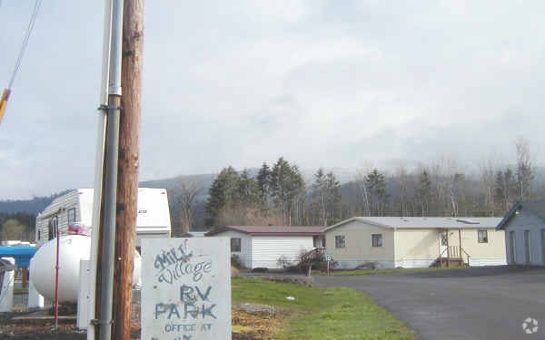 Primary Photo - Mill Village Mobile Park