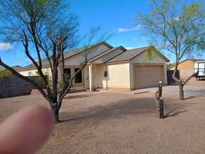Building Photo - 12337 W Lobo Dr