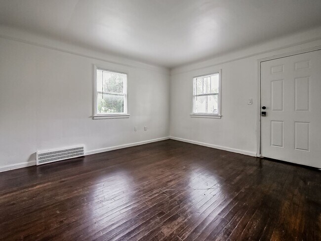 Foto del edificio - Welcome to this beautiful 2 bedroom, 1 bat...