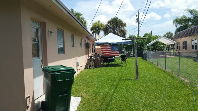 Foto del edificio - 6008 NW 10 St Margate, FL 33063