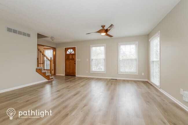 Building Photo - 5616 W 158th Terrace, Overland Park, KS, 6...