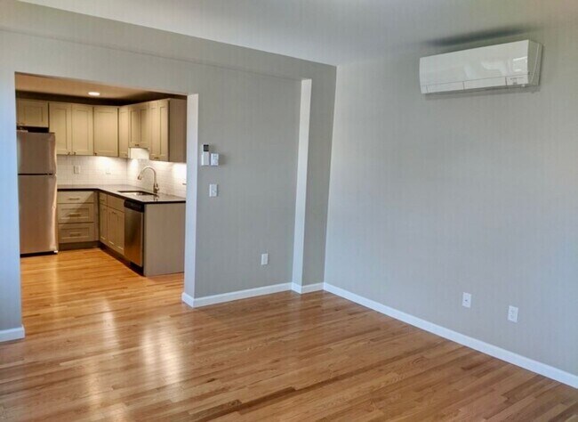 Foto del edificio - 209 S Meadow St