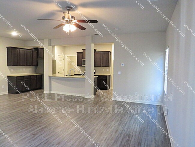 Foto del edificio - 6610 Cotton Creek Road Northwest