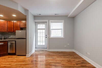 Foto del edificio - 555 W Arlington Pl