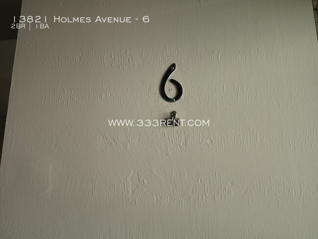 Building Photo - 13821 Holmes Rd