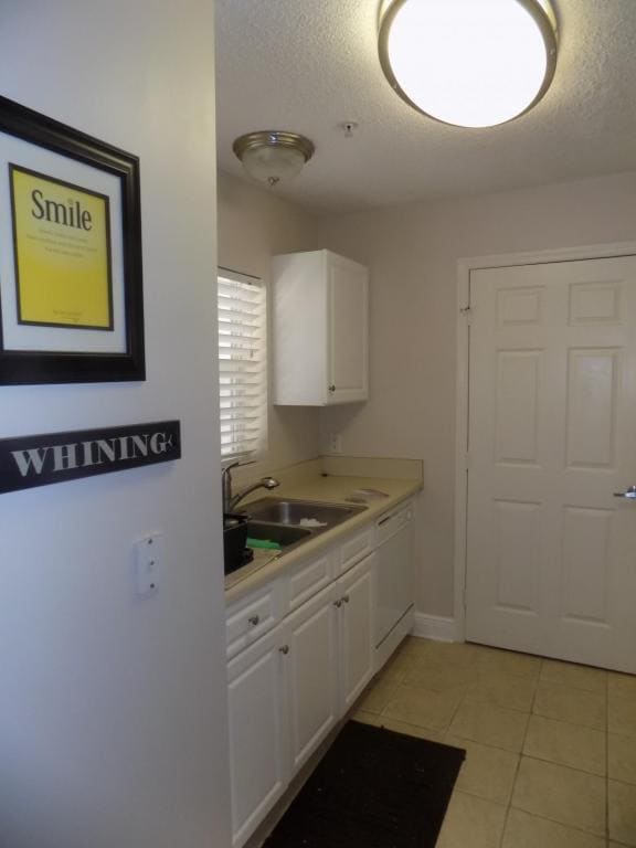 Building Photo - 4274 Calinda Ln