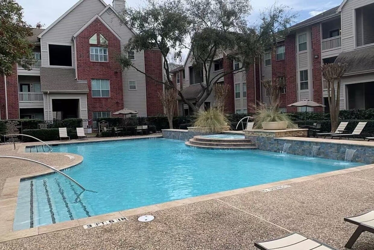 Foto principal - 1330 Old Spanish Trl