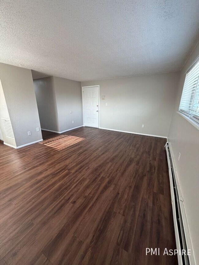 Building Photo - 1 MONTH FREE! Updated 1 Bedroom 1st Floor Apartment Home in Lakewood near Hwy 6!