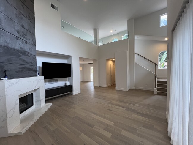 Foto del edificio - 1107 Princeton St