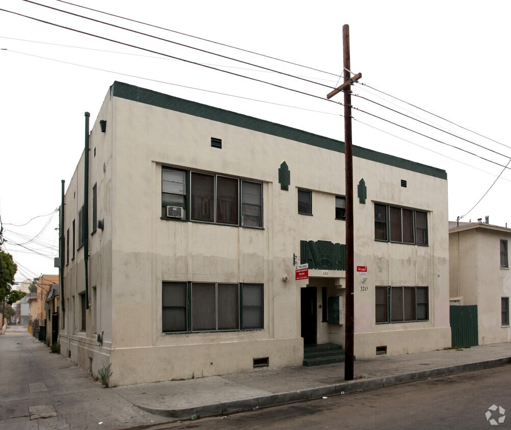 Building Photo - 320 Maine Ave
