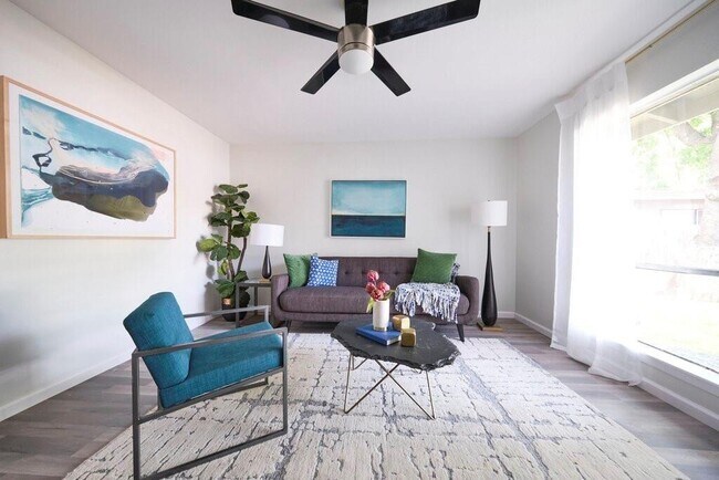 Foto del edificio - 8616 Fireside Dr