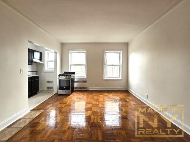 Building Photo - 0 bedroom in Belle Harbor NY 11694