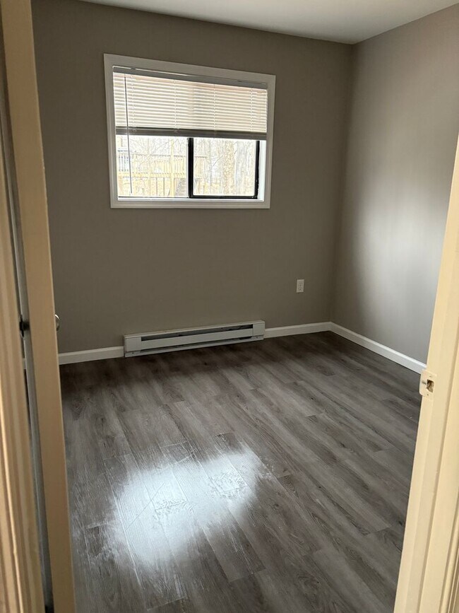 Foto del edificio - Cute 3 bedrom ranch home in Pococo Farms!