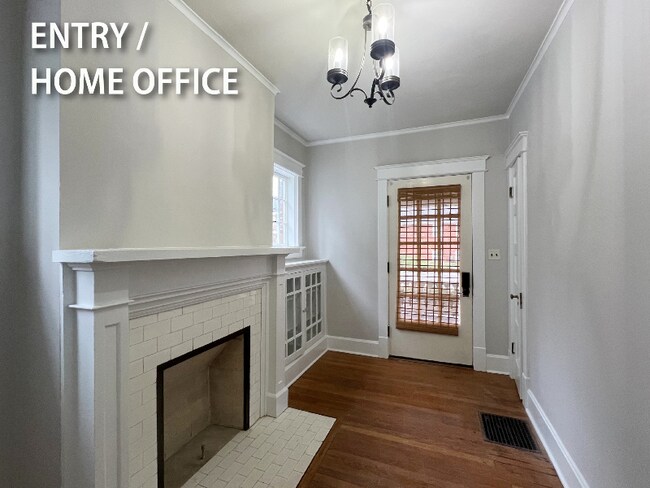 Foto del edificio - 458 E Maxwell St