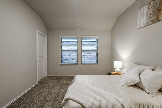 Foto del edificio - 2407 Poplar Copse Ct