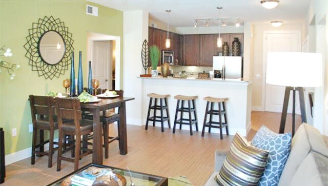 Foto del edificio - 7372 Valley View Ln