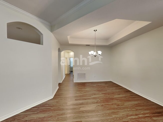 Foto del edificio - 8278 Emerald Forest Ct