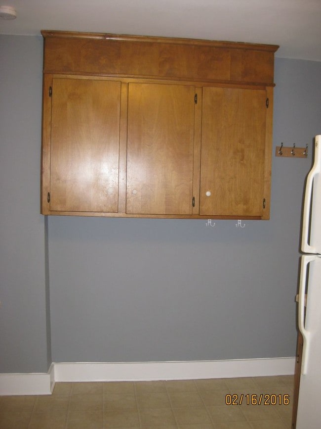 Building Photo - 55 W Green St