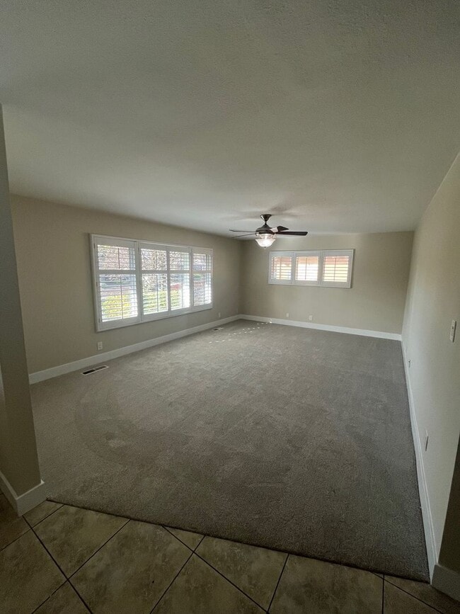 Building Photo - Renovated Two Bedroom Home in Rincon Valley
