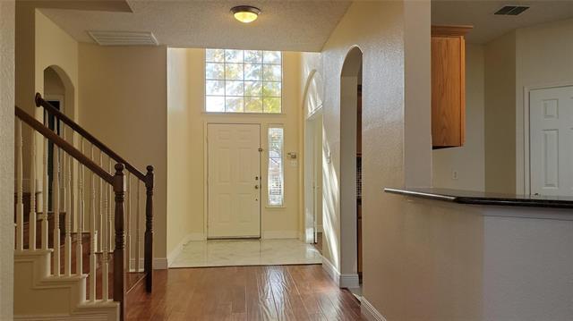 Foto del edificio - 3009 Mill Ridge Dr