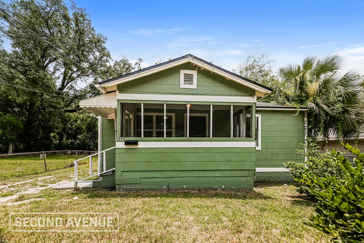 Foto principal - 1594 W 30th St