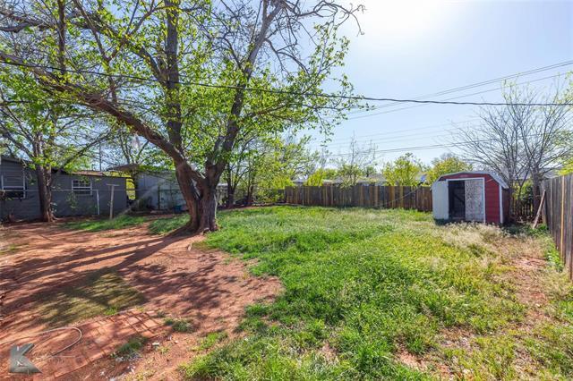 Foto del edificio - 2326 N Mockingbird Ln