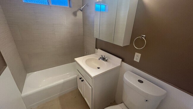 Foto del edificio - 1 bedroom Apartment for rent
